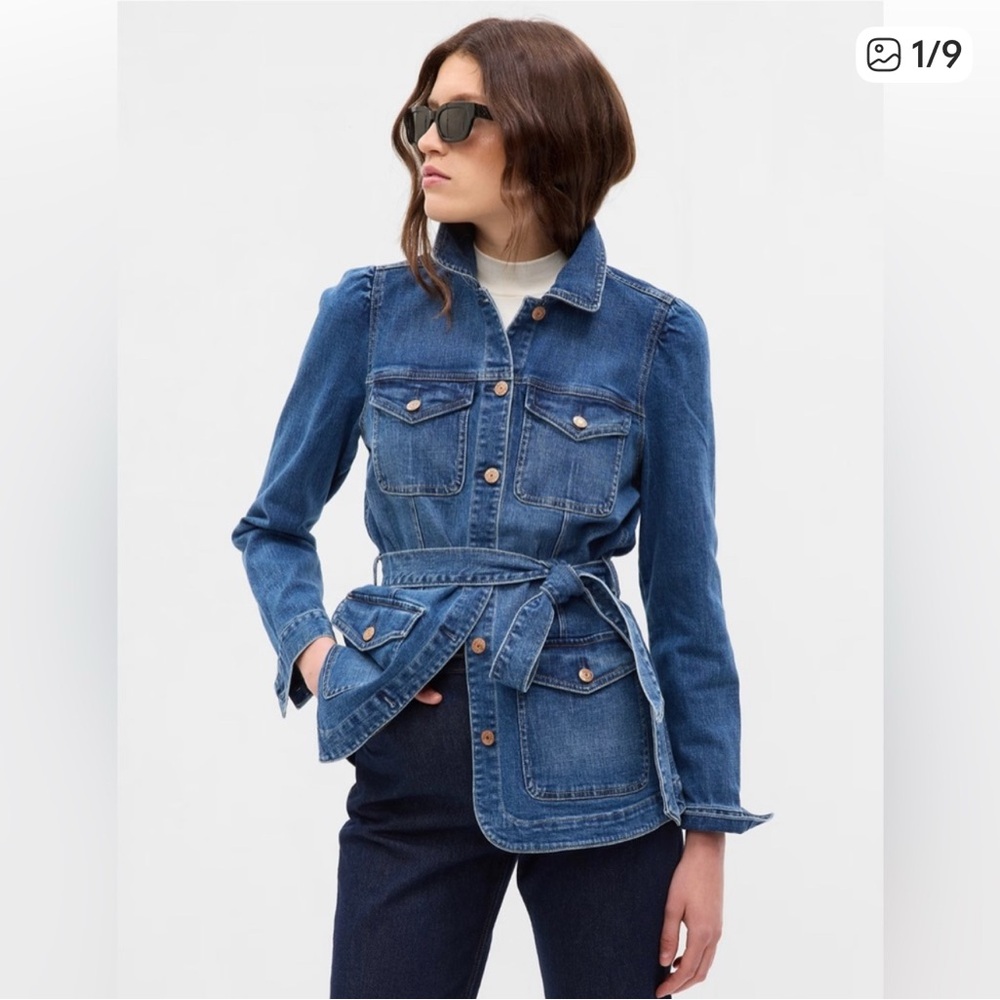 Like New  GAP Puff Sleeve Denim Belted Jacket Size Large